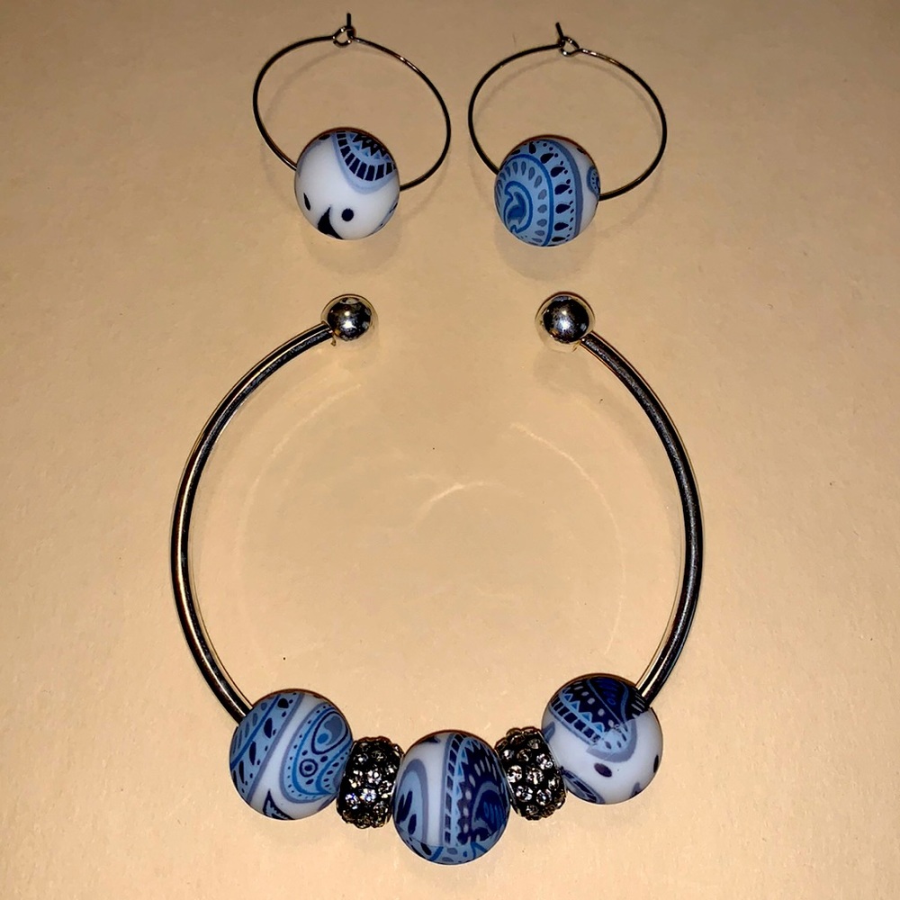 Handmade 💙 Paisley Bracelet and Matching Earrings Set
